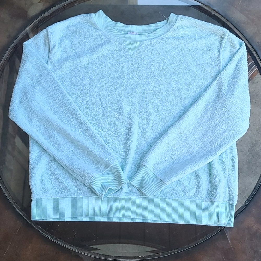 Fluffy Slongsleeve Sweater